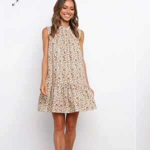 Petal and Pup Liliane dress. Cream and brown floral. Size 10. New with tags.